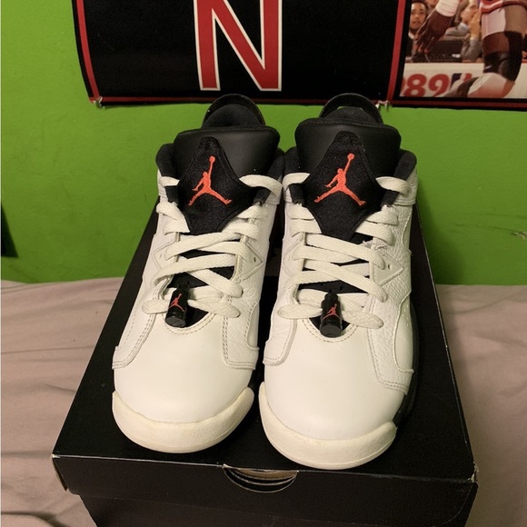 Jordan 6 Low “Infrared”
Size 6.5Y / 8 womens - Picture 2 of 7